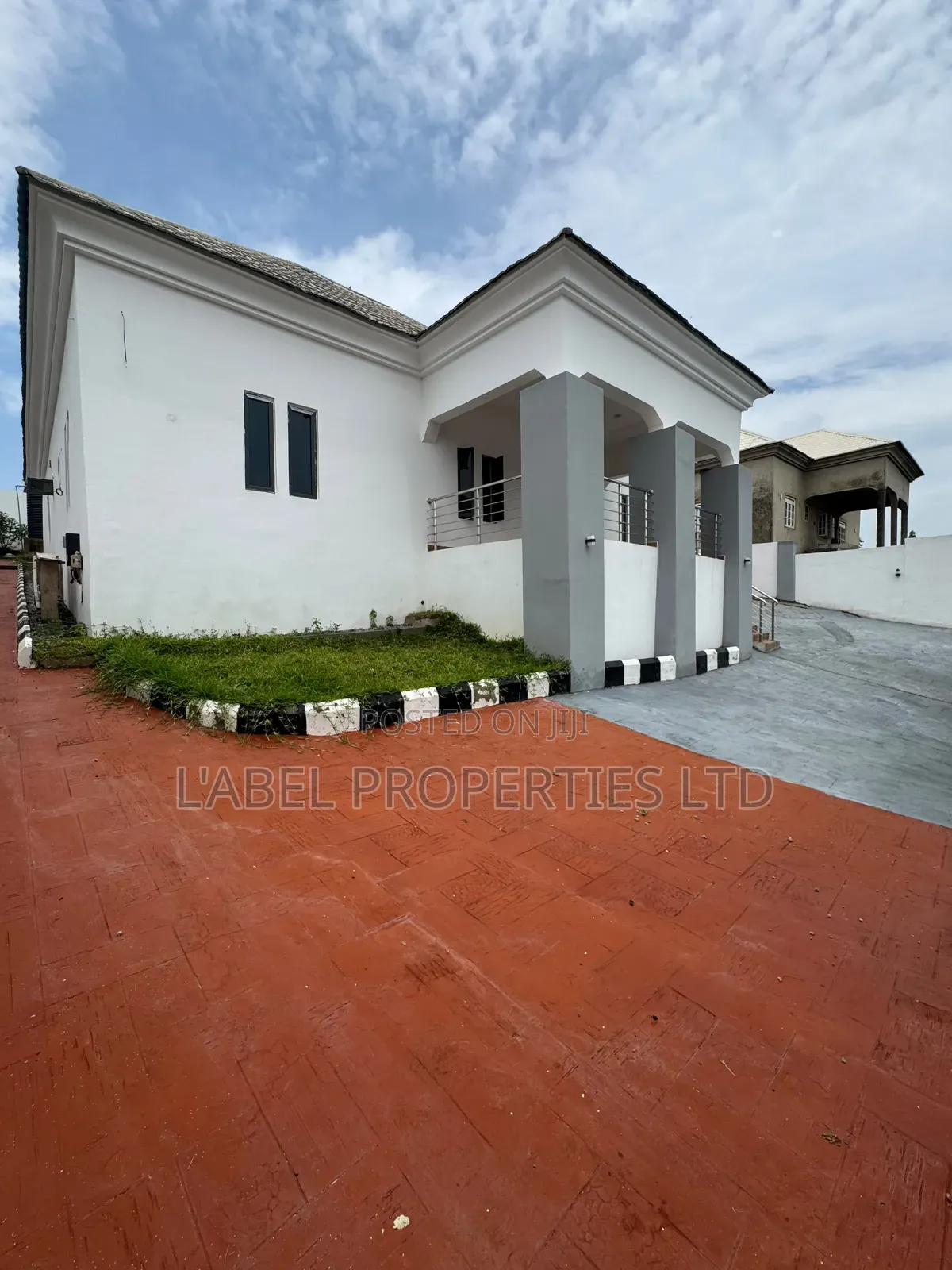 3bdrm Bungalow in Nzube Estate for sale in Lokogoma