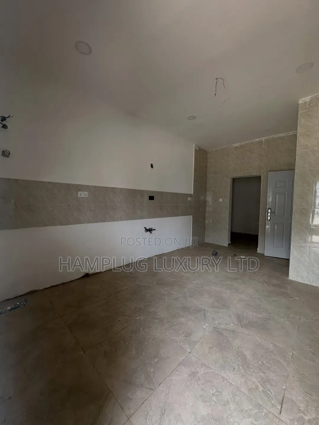 3bdrm Townhouse/Terrace in Apo for sale in Apo Resettlement