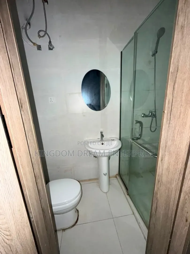 5bdrm Duplex in Orchid Lekki Lagos for sale in Lekki Expressway