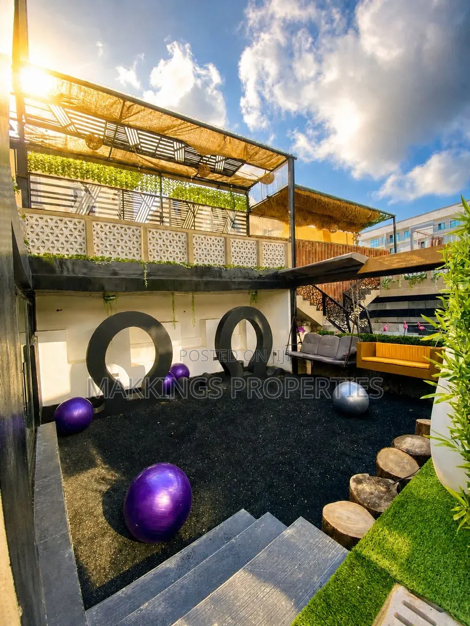 4bdrm Duplex in Parkview Estate for sale in Parkview Estate