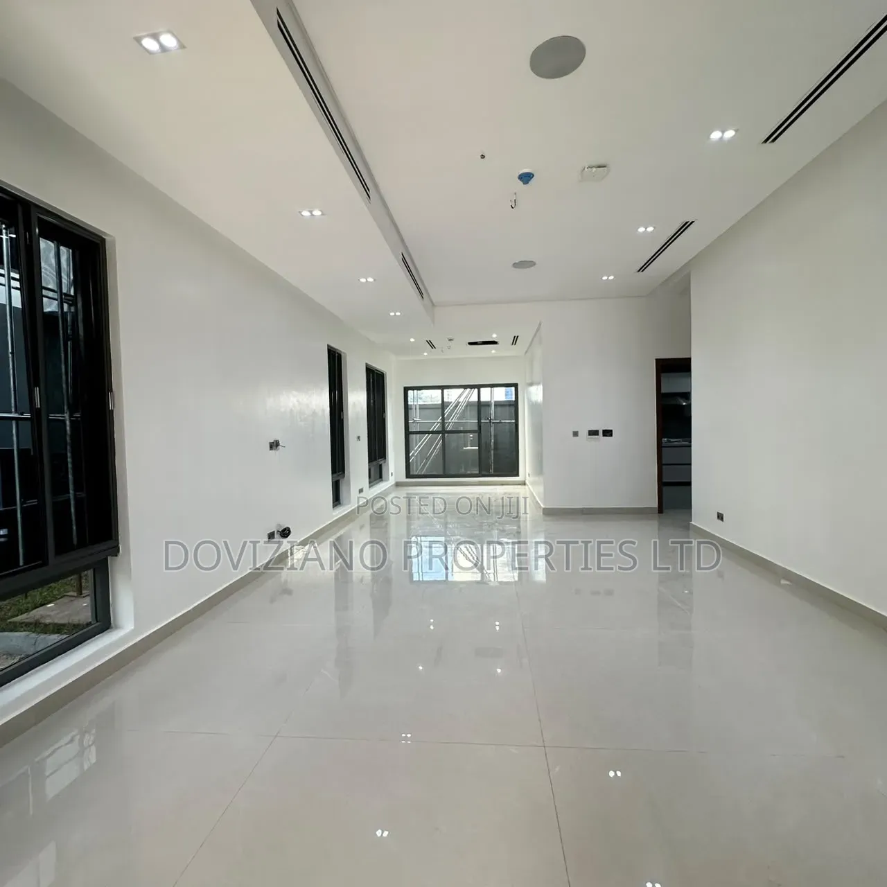 6bdrm Duplex in Old Ikoyi for sale in Old Ikoyi