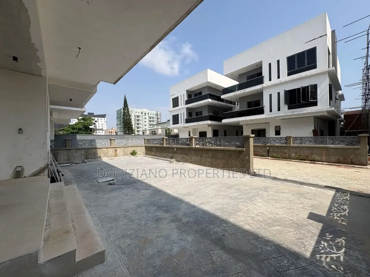 6bdrm Duplex in Old Ikoyi for sale in Old Ikoyi