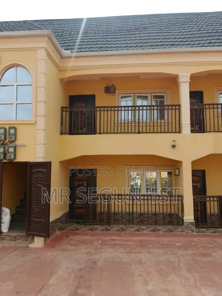 2bdrm Block of Flats in Glory Land Estate, Akala Express for rent in Akala Express