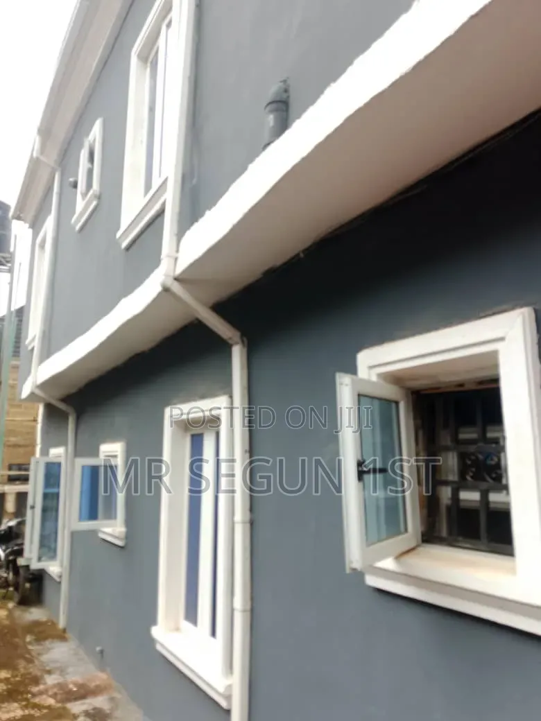 2bdrm Block of Flats in Peace Estate, Akala Express for rent in Akala Express