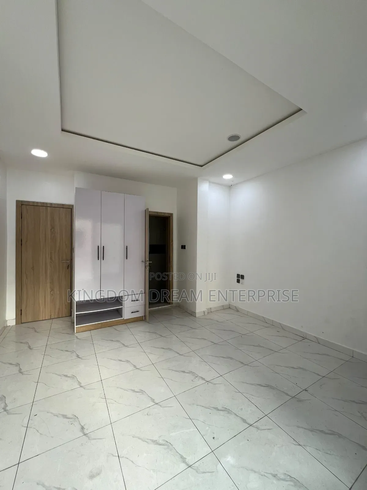 2bdrm Apartment in Ilasan Ikate Lekki for rent in Ikate