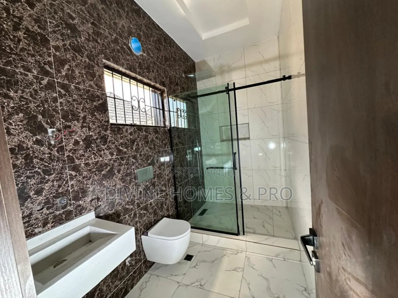 3bdrm Bungalow in Gwarinpa for sale in Gwarinpa