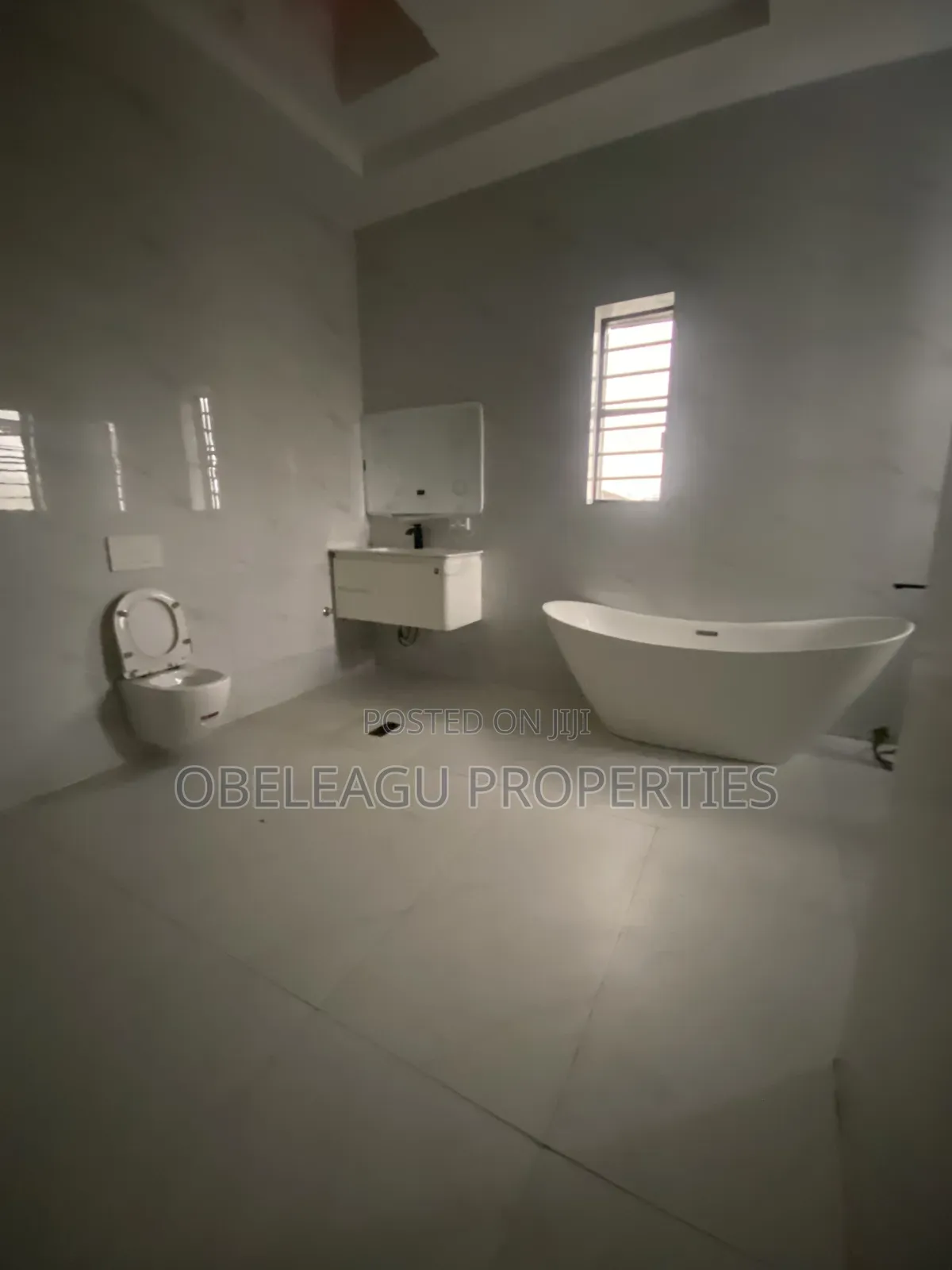 5bdrm Duplex in Midland Estate, Apple Junction for sale in Apple Junction