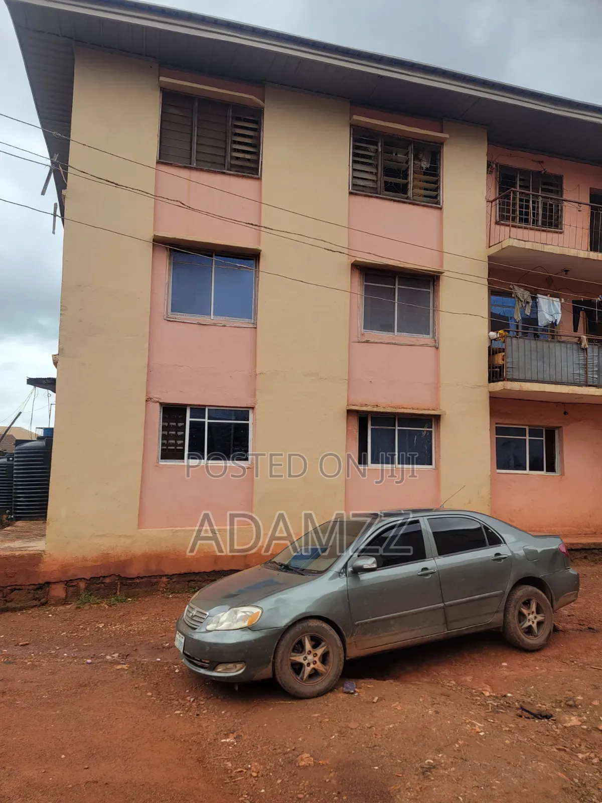 3bdrm Block of Flats in Trans Extension, Enugu for sale in Enugu