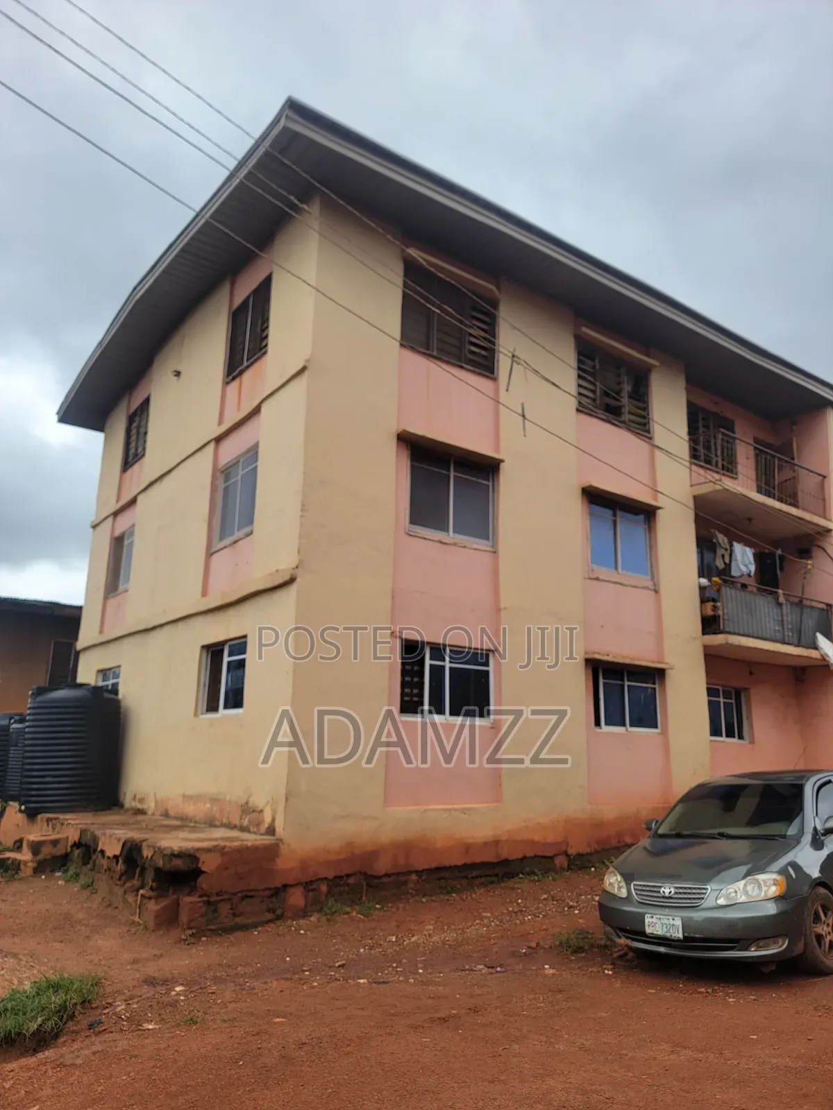 3bdrm Block of Flats in Trans Extension, Enugu for sale in Enugu