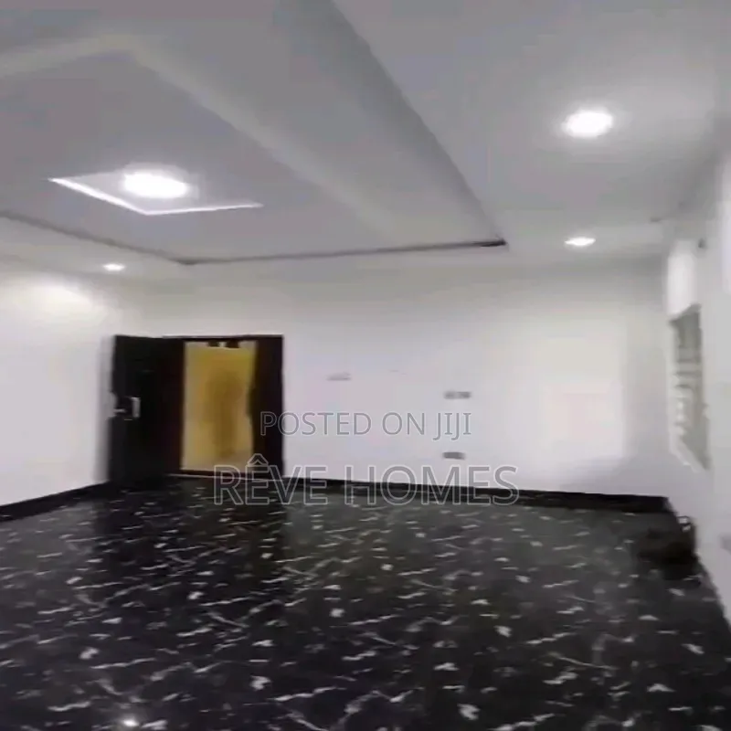 2bdrm Block of Flats in Shomolu / Shomolu for rent in Shomolu / Shomolu