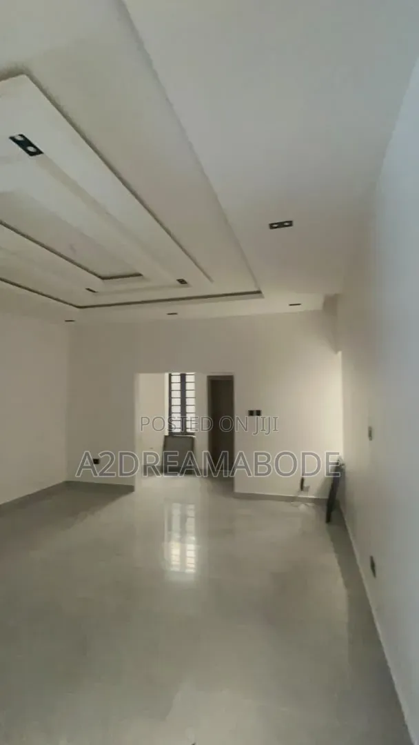 4bdrm Duplex in Gbagada, Medina for sale in Medina