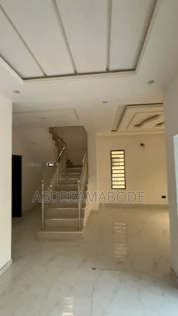 4bdrm Duplex in Gbagada, Medina for sale in Medina
