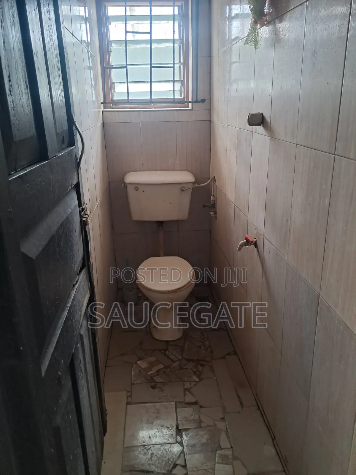 1bdrm Bedsitter in Ijegun Satellite for rent in Satellite Town