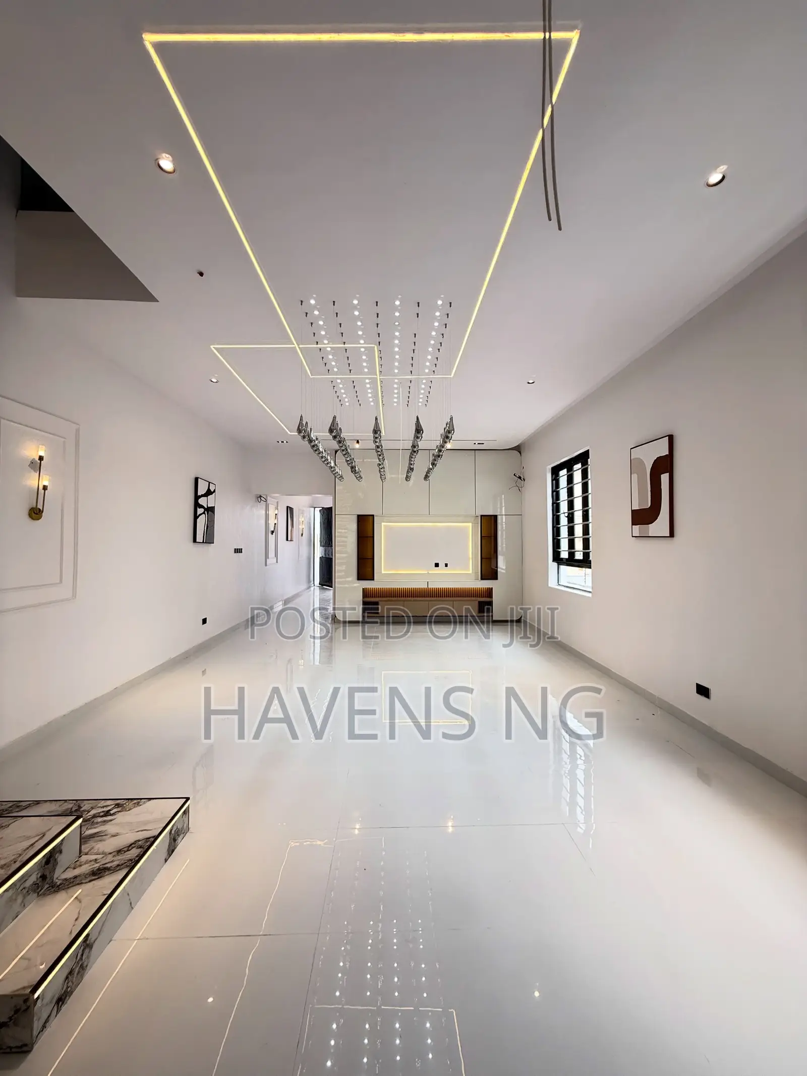 5bdrm Duplex in Lekki Phase 2 for sale in Lekki Phase 2