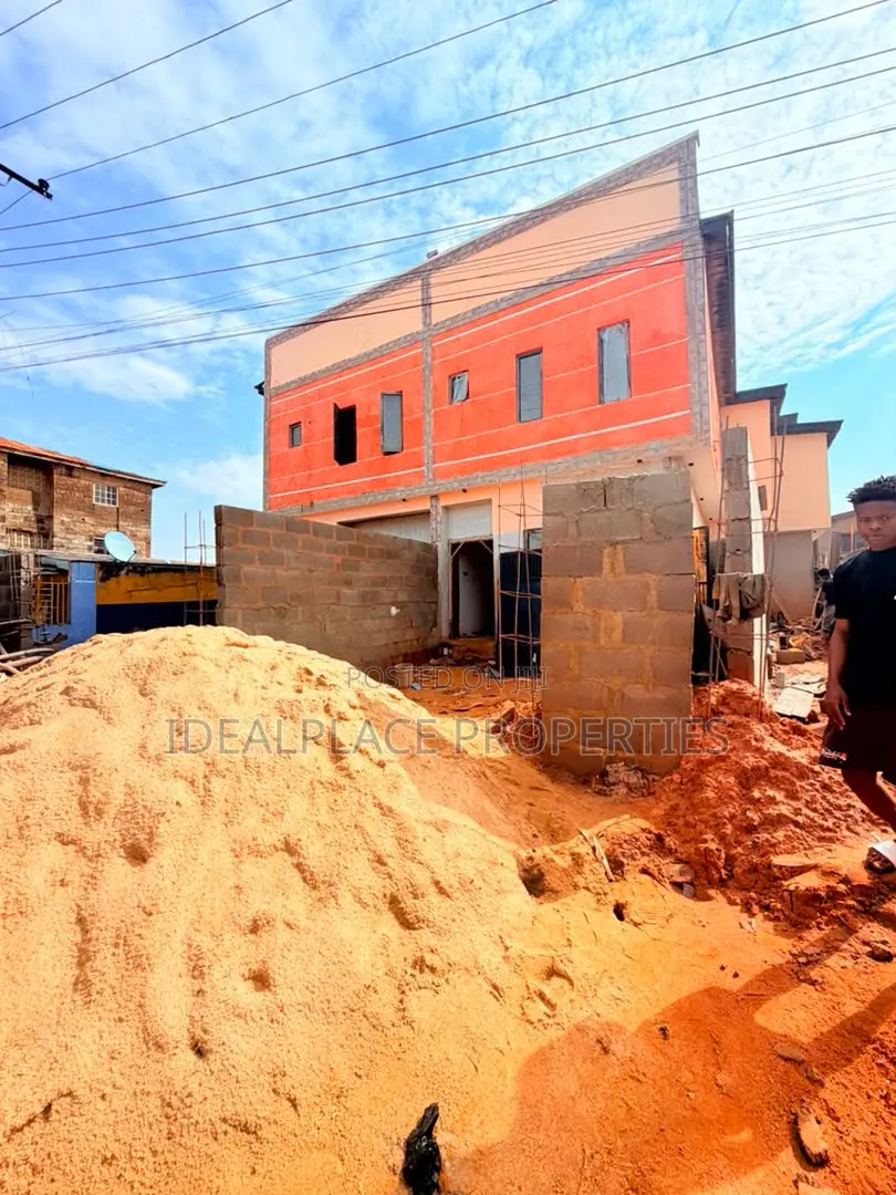 4bdrm Duplex in Magodo for sale in Magodo