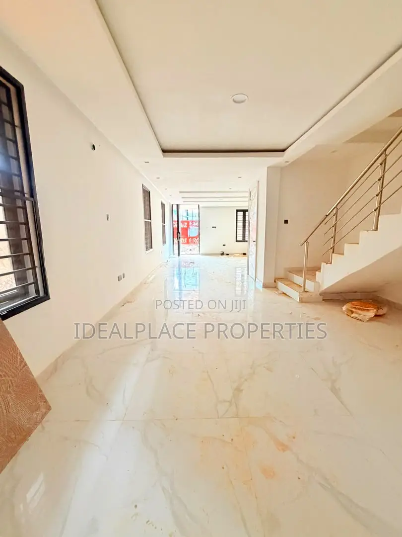 5bdrm Duplex in Ikeja GRA for sale in Ikeja GRA