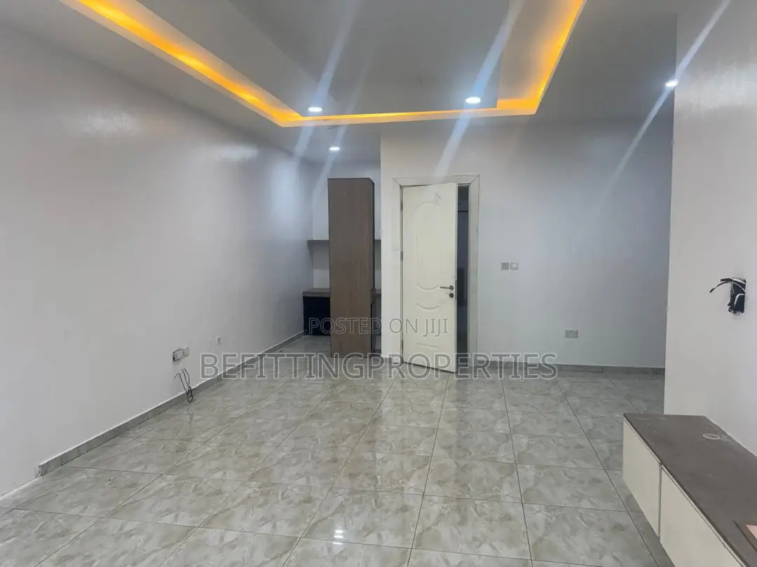4bdrm Duplex in Victoria Island for sale in Victoria Island