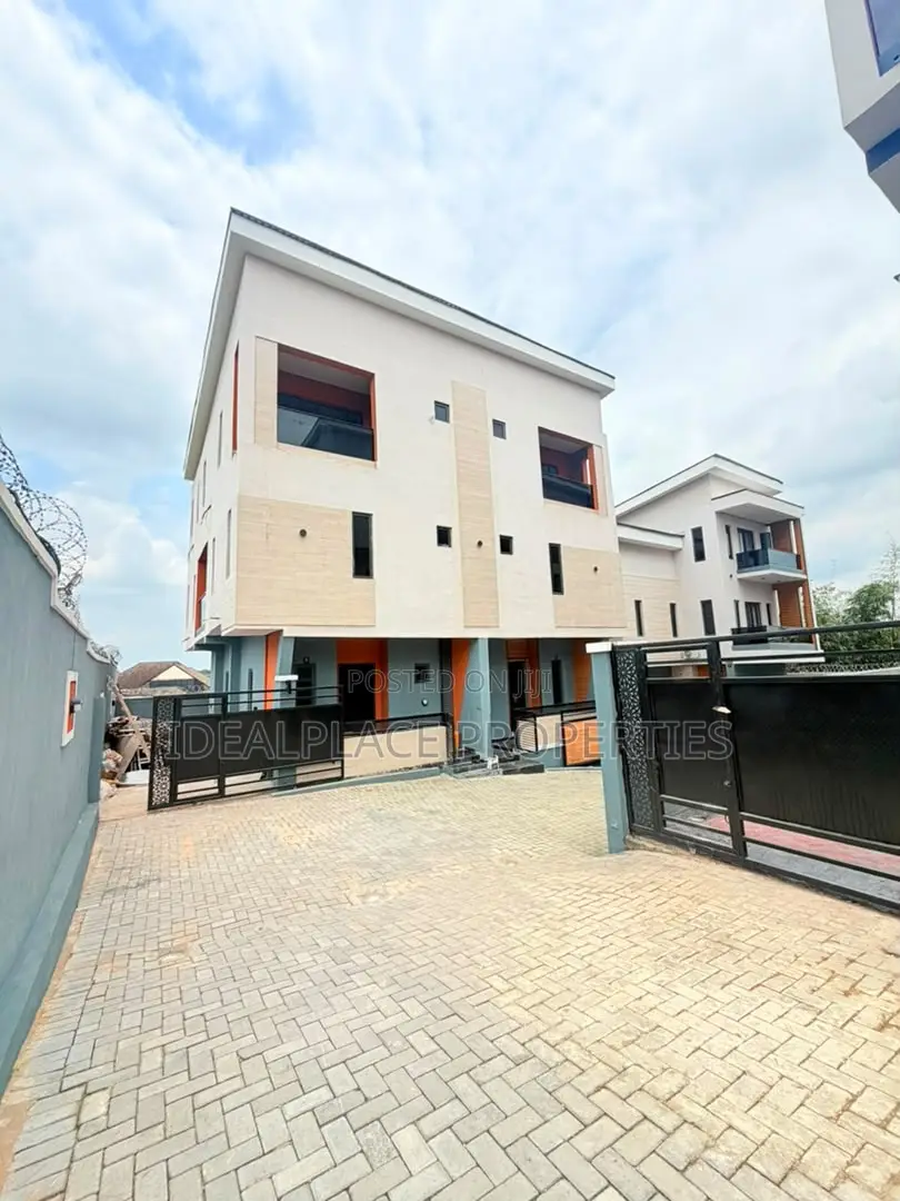 4bdrm Duplex in GRA Phase 1 for sale in GRA Phase 1