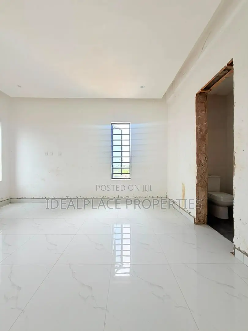 4bdrm Duplex in GRA Phase 1 for sale in GRA Phase 1