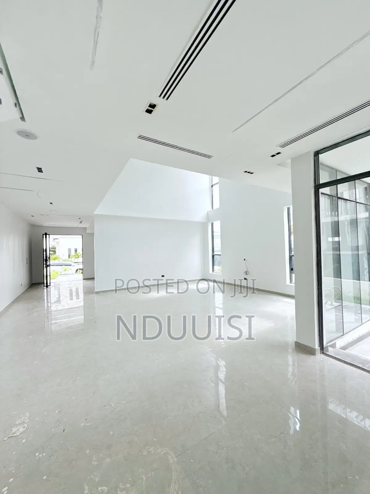 5bdrm Duplex in Cowrie Creek Estate, Ikate for sale in Ikate