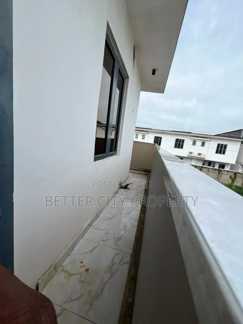 Studio Apartment in At Ologolo, Lekki Phase 1 for rent in Lekki Phase 1