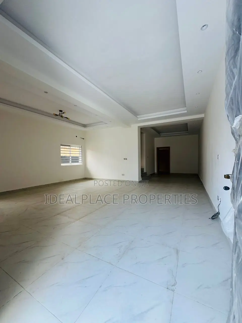 3bdrm Duplex in Oregun for sale in Oregun
