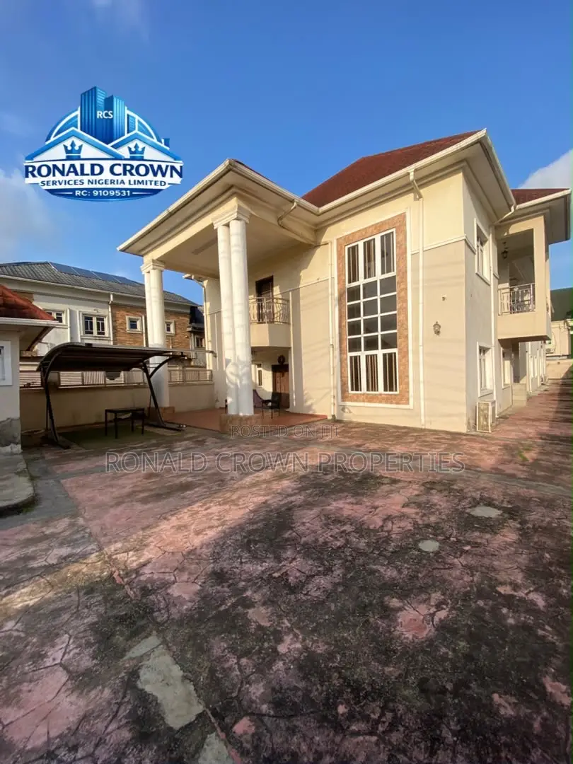 6bdrm Duplex in Okota for sale in Okota