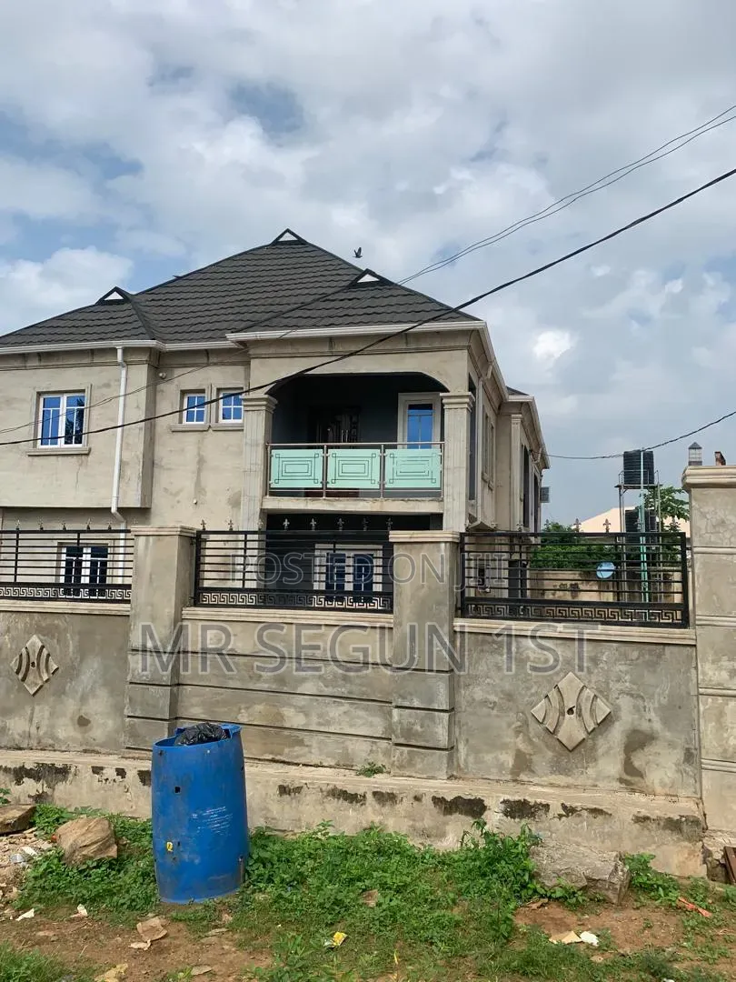 2bdrm Block of Flats in 1St Avians, Akala Express for rent in Akala Express