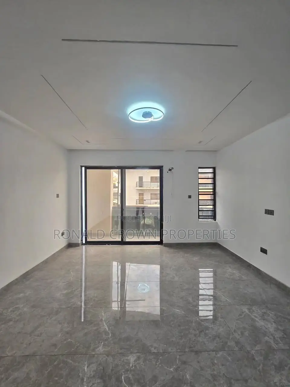 4bdrm Duplex in Sabo / Yaba for sale in Sabo / Yaba
