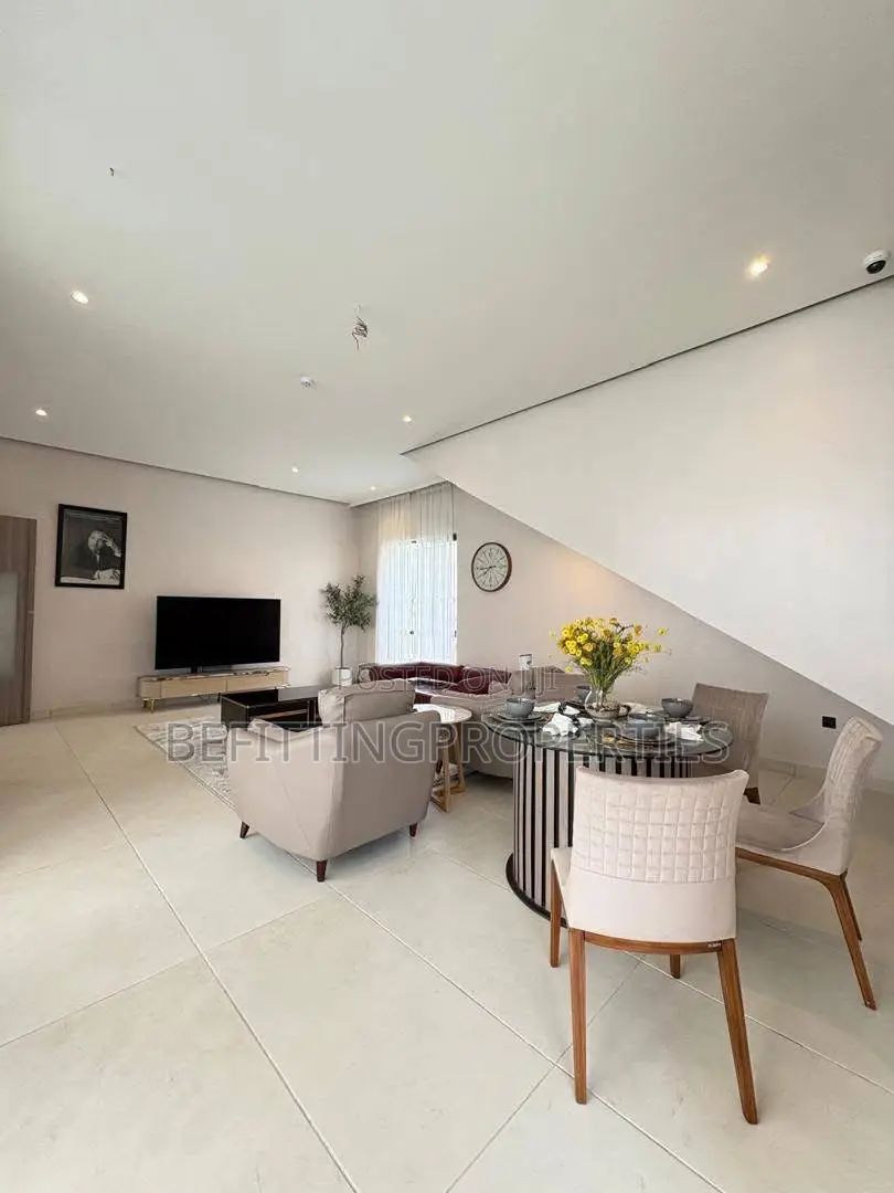 5bdrm Duplex in Lekki for sale in Lekki