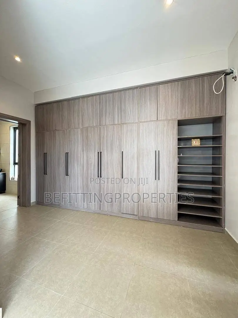 5bdrm Duplex in Lekki for sale in Lekki