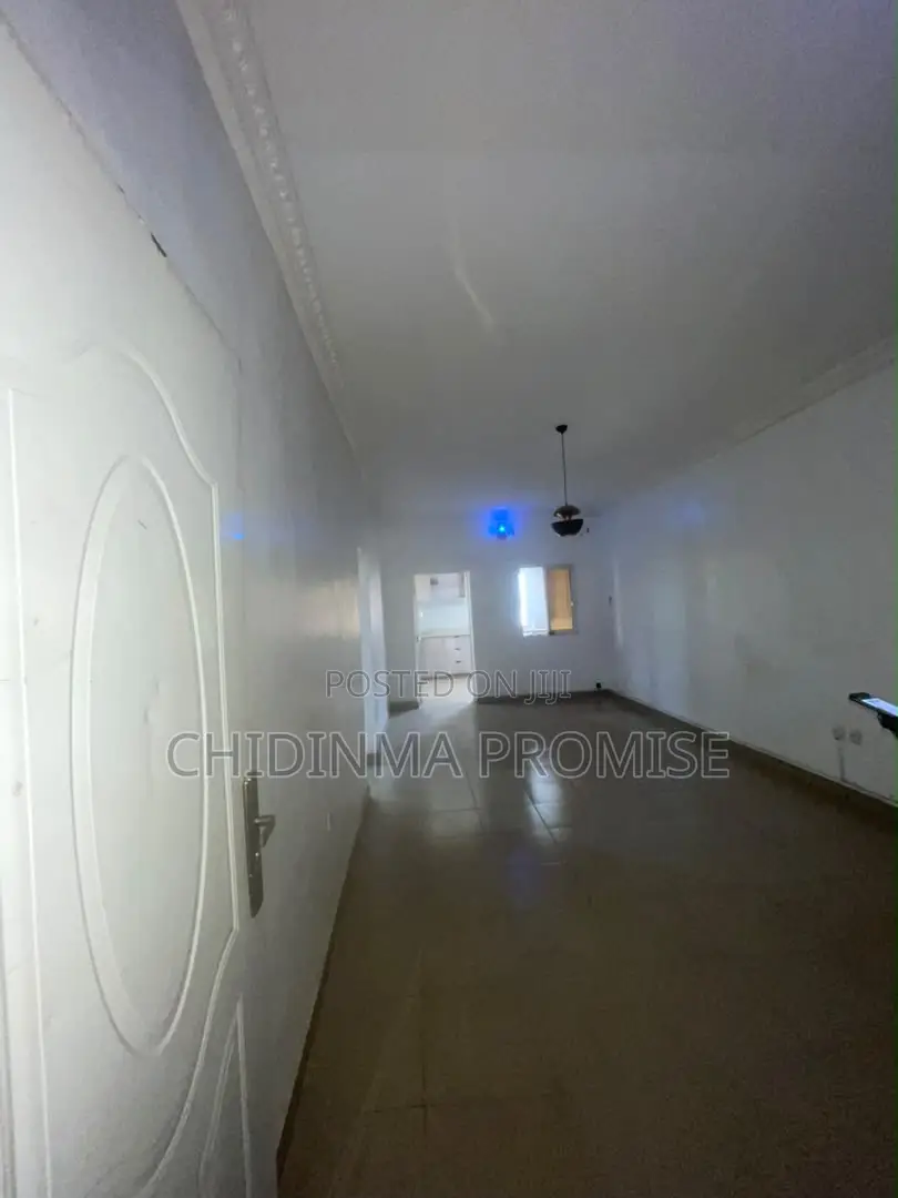 1bdrm Block of Flats in Wuye for rent in Wuye