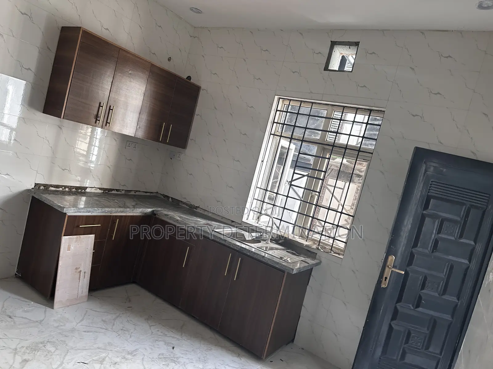 3bdrm Block of Flats in Magodo for rent in Magodo