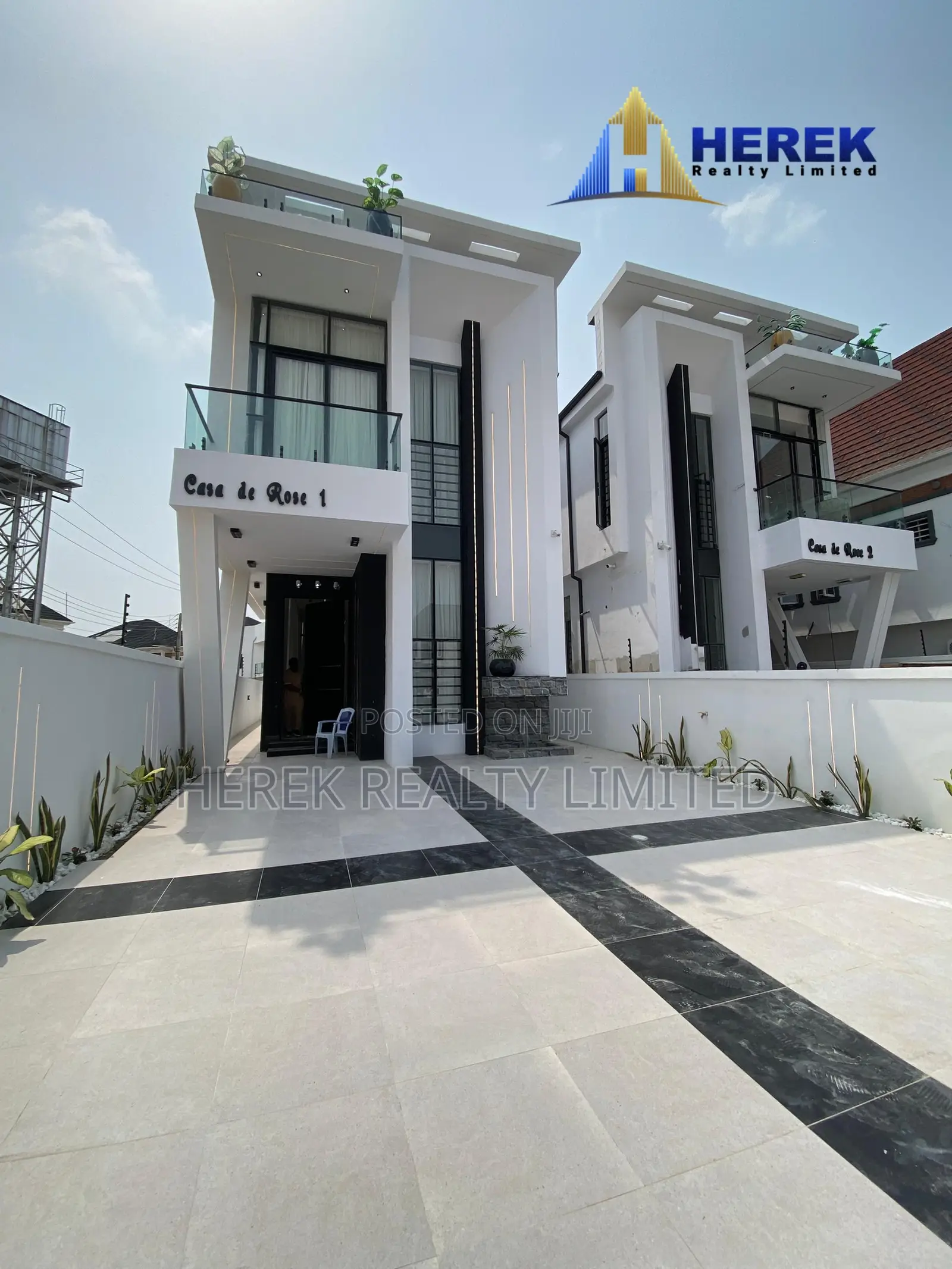 5bdrm Duplex in Ikota Villa for sale in Ikota