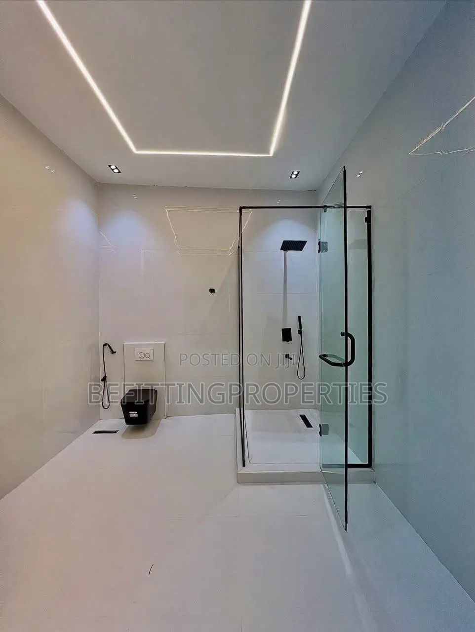 5bdrm Duplex in Ajah for sale in Ajah