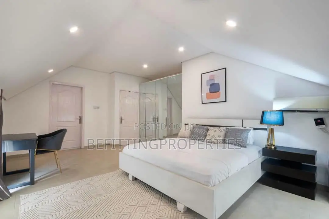 Furnished 3bdrm Apartment in Lekki for rent in Lekki