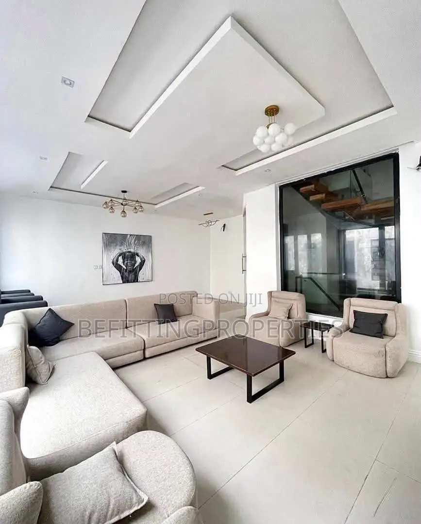 5bdrm Duplex in Lekki for sale in Lekki