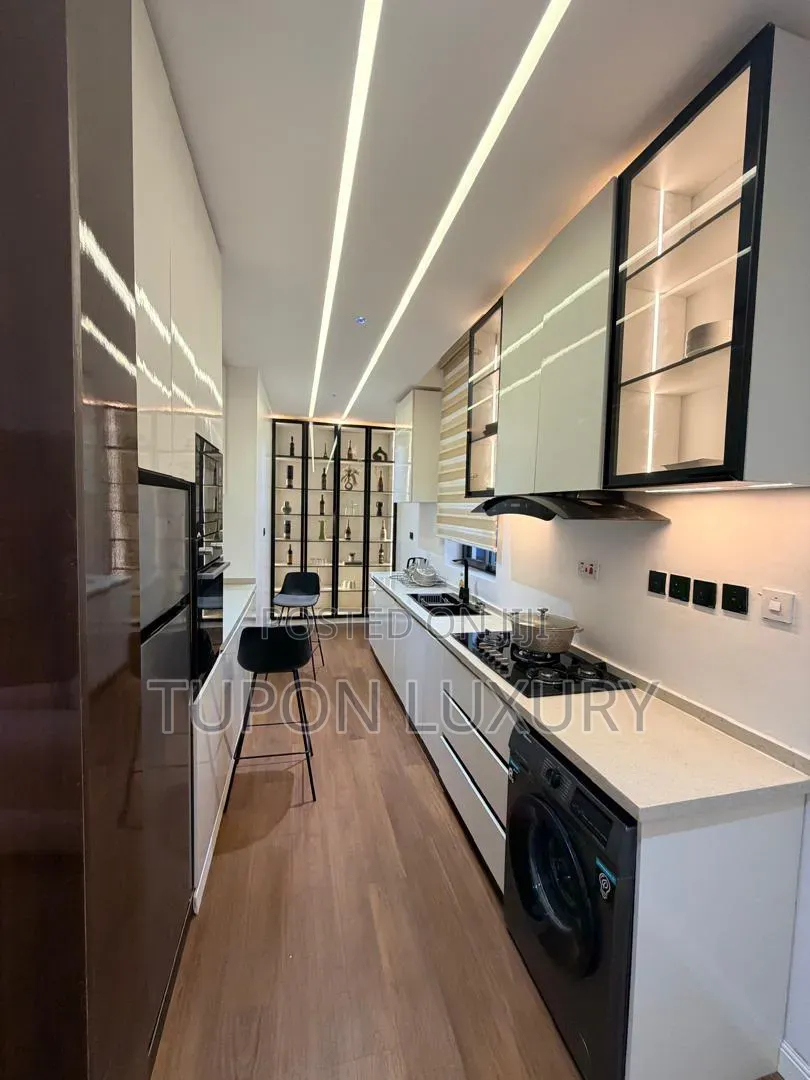 Luxury 1 Bedroom Apartment With Pool, Gym,Ps5 Etc in Victoria Island Extension