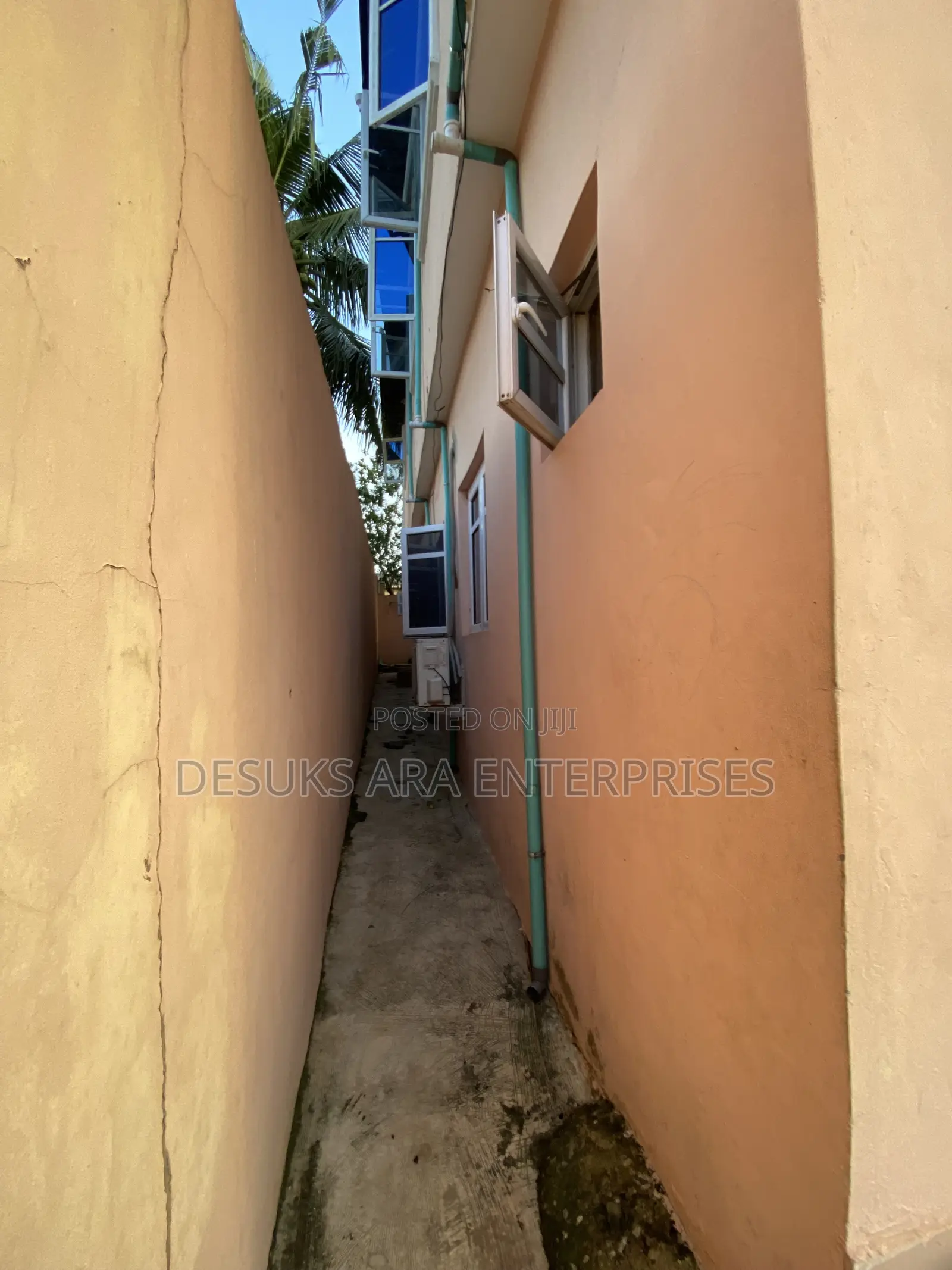 2bdrm Block of Flats in Ipaja for sale in Ipaja