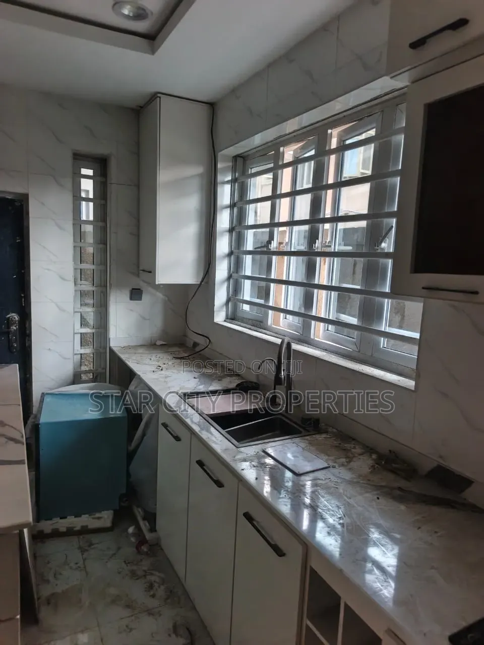 5bdrm Duplex in Gbagada Lagos, Millenuim/UPS for sale in Millenuim/UPS