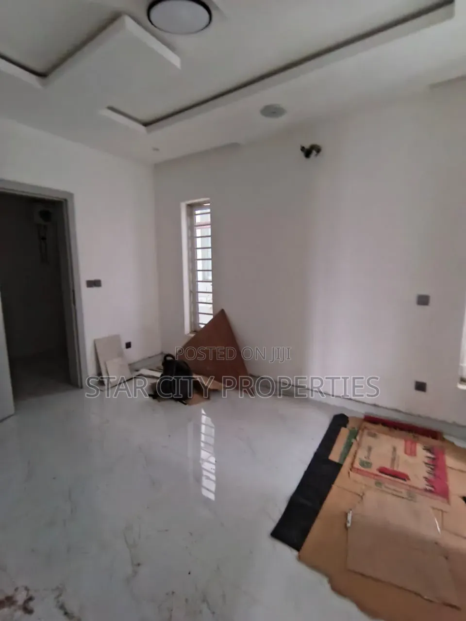 5bdrm Duplex in Gbagada Lagos, Millenuim/UPS for sale in Millenuim/UPS