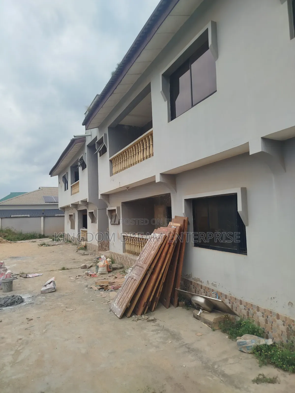 3bdrm Block of Flats in Agbe Road Abulegba for rent in Abule Egba