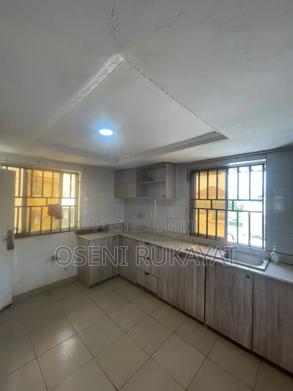 1bdrm Block of Flats in Wuye for rent in Wuye