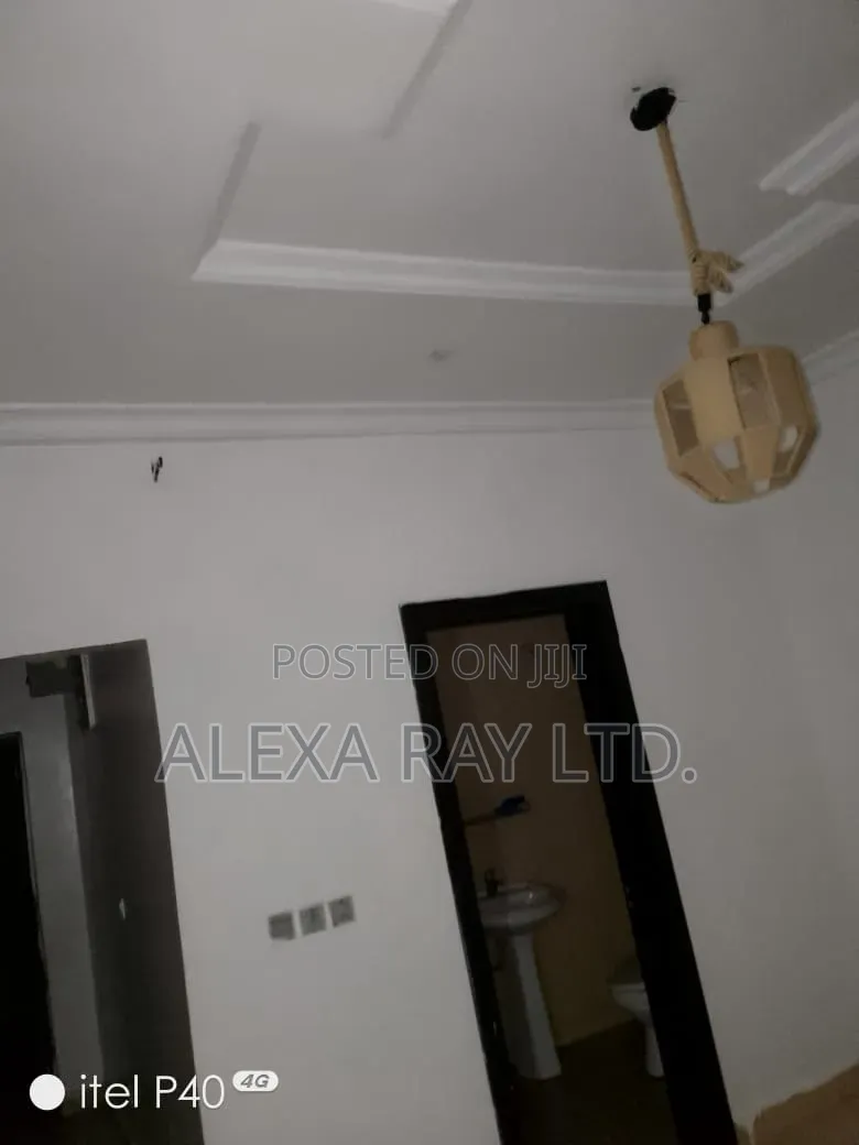 Mini Flat in Ikota for rent in Ikota