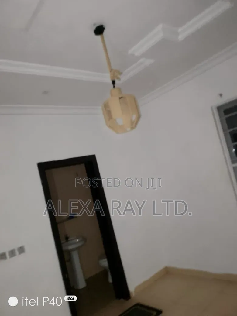 Mini Flat in Ikota for rent in Ikota