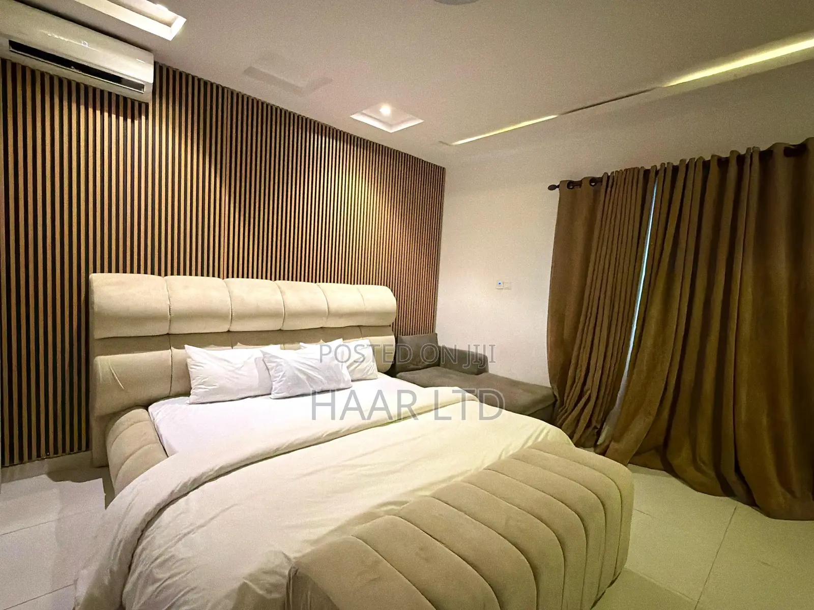 Pent Floor 2 Bedroom Apartment With a Rooftop Swimming Pool in Lekki Phase 1