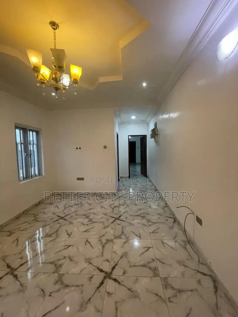 Mini Flat in A Secured Estate At for rent in Lekki Phase 1