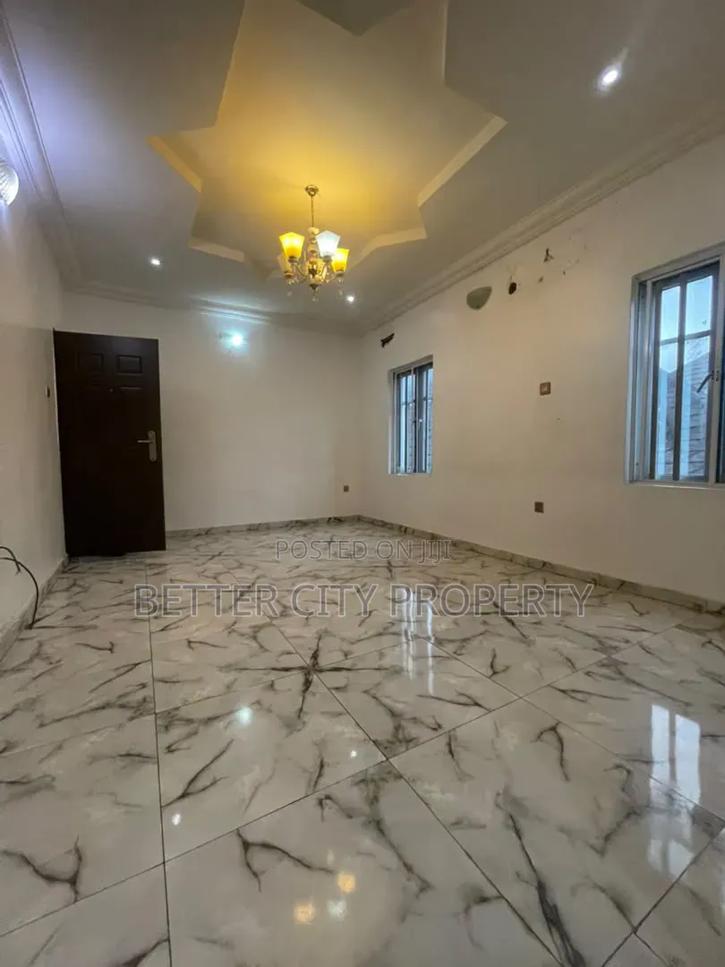 Mini Flat in A Secured Estate At for rent in Lekki Phase 1