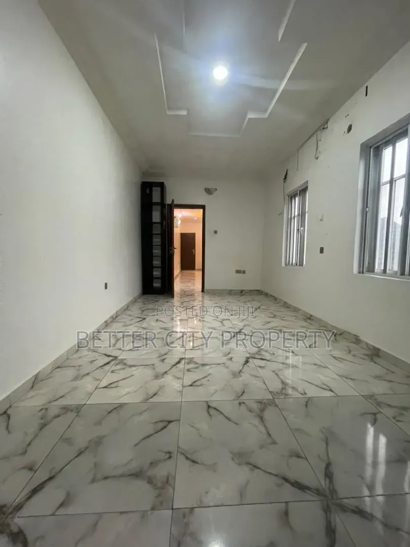 Mini Flat in A Secured Estate At for rent in Lekki Phase 1