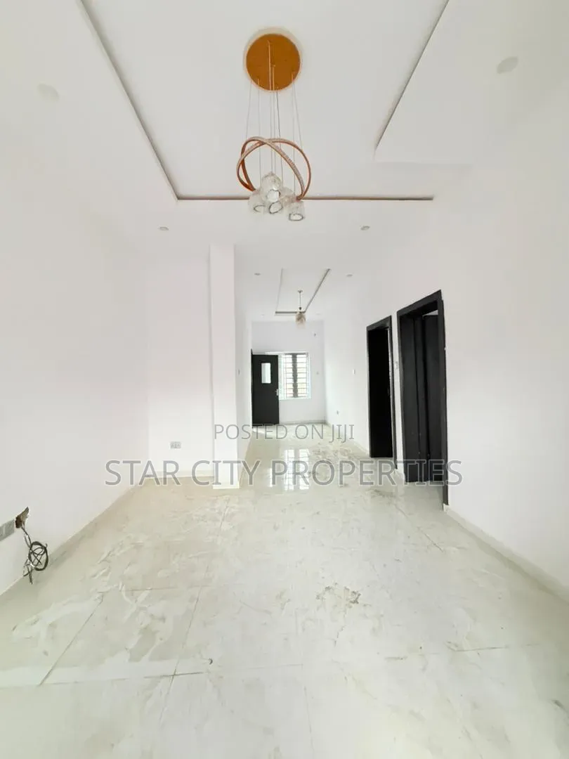 2bdrm Apartment in Ogba for sale in Aguda / Ogba
